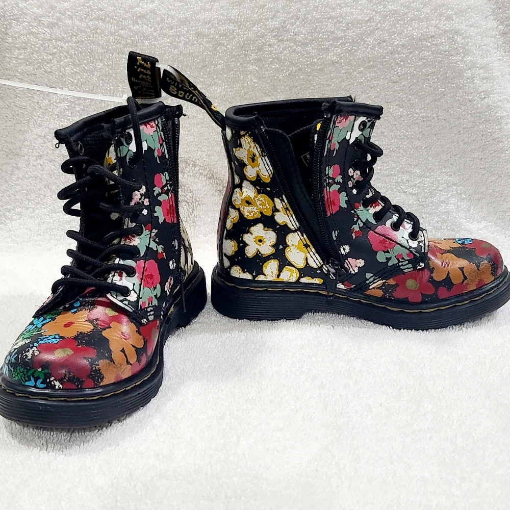 Dr. Martens Kids Floral Combat Boots in Black with Multicolor Flowers
